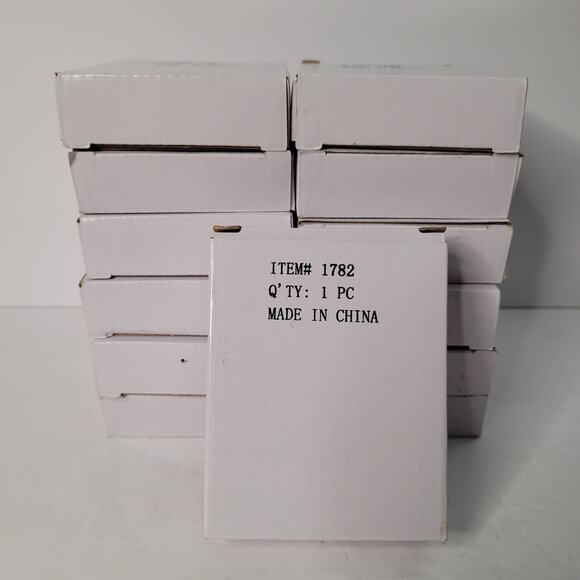 13 Boxes of Silver Place Card Holder Frame. - Picture 8 of 8